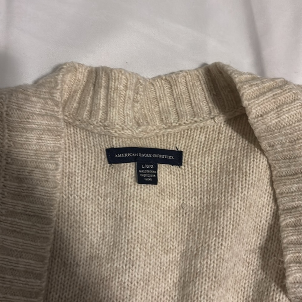 American Eagle Knit Cardigan - Picture 3 of 5